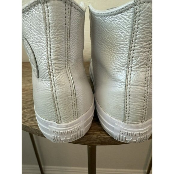 Converse Chuck Taylor All Star Hi White Leather Iridescent Unisex 9.5 ,M-557950C - Picture 2 of 16